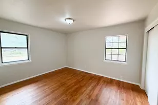 118 Brazos St, Garland, TX 75041 - Photo 12