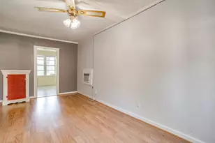 2124 Weatherbee St, Fort Worth, TX 76110 - Photo 38