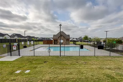 2568 Hadley Street, Weatherford, TX 76087 - Photo 4