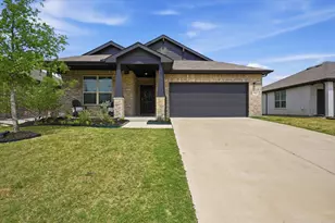 924 Ravenwood Ln, Van Alstyne, TX 75495 - Photo 2