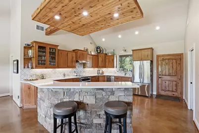 825 Benavides Lane, Mineral Wells, TX 76067 - Photo 8