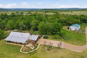 825 Benavides Ln, Mineral Wells, TX 76067 - Photo 30