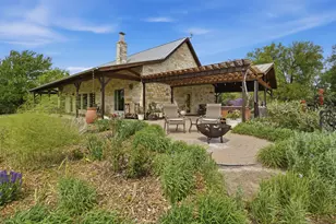825 Benavides Ln, Mineral Wells, TX 76067 - Photo 24