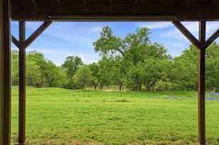 825 Benavides Ln, Mineral Wells, TX 76067 - Photo 6