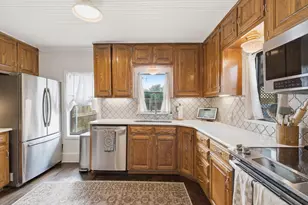 909 3rd St, Graham, TX 76450 - Photo 14