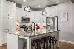 208 N Oak Ln, Tolar, TX 76476 - Photo 10