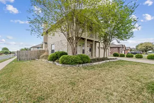 6500 Serena Ln, Woodway, TX 76712 - Photo 2