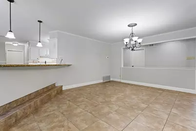 10014 Burgundy Drive, Woodway, TX 76712 - Photo 10