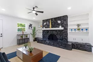 4474 Burke Rd, Fort Worth, TX 76119 - Photo 10