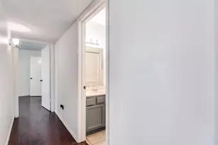 5902 Marvin Loving Dr, Garland, TX 75043 - Photo 10