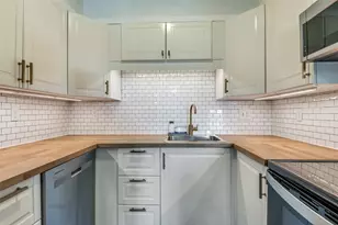 5902 Marvin Loving Dr, Garland, TX 75043 - Photo 8