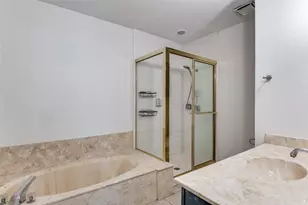 5902 Marvin Loving Dr, Garland, TX 75043 - Photo 20