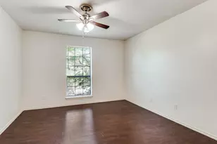 5902 Marvin Loving Dr, Garland, TX 75043 - Photo 20