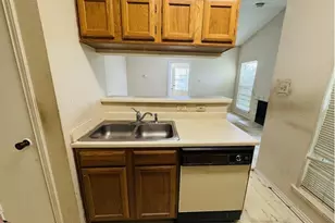 4113 Esters Rd, Irving, TX 75038 - Photo 12