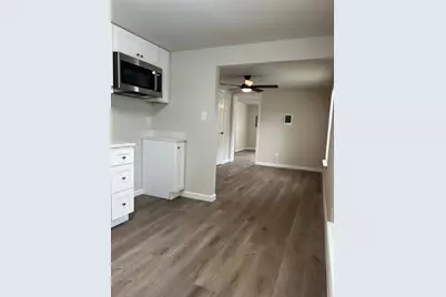 407 N Justin Avenue #B, Dallas, TX 75211 - Photo 8