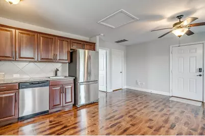 4203 Aspen Grove Court #Garage Apt, Arlington, TX 76005 - Photo 10