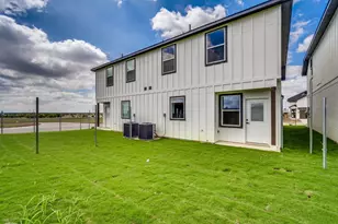 912 Cooksey Ct, Grandview, TX 76050 - Photo 28