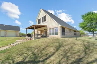 112 Waterfall Ct, Azle, TX 76020 - Photo 30