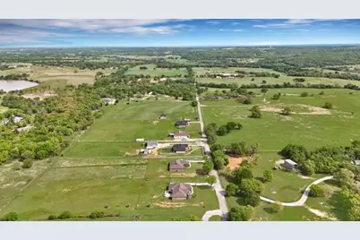 173 Stanley Lane, Poolville, TX 76487 - Photo 34