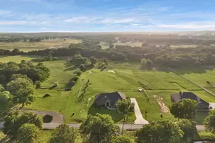 173 Stanley Ln, Poolville, TX 76487 - Photo 4