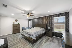 2464 Silverado Trail, Grand Prairie, TX 75052 - Photo 14