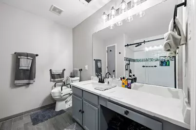 2464 Silverado Trail, Grand Prairie, TX 75052 - Photo 18
