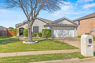 2464 Silverado Trail, Grand Prairie, TX 75052 - Photo 2