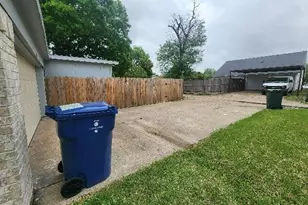 2822 Chariot Ln, Garland, TX 75044 - Photo 10