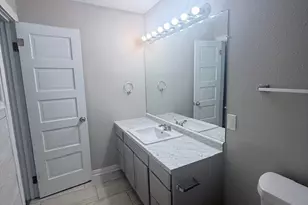 2621 Old Marlin, Waco, TX 76705 - Photo 6