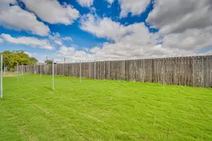 924 Cooksey Ct, Grandview, TX 76050 - Photo 30