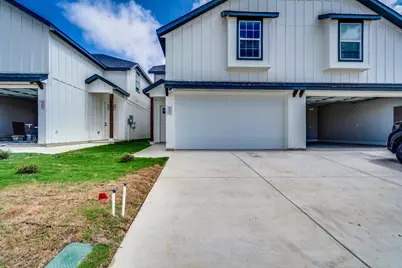 924 Cooksey Court #A, Grandview, TX 76050 - Photo 6
