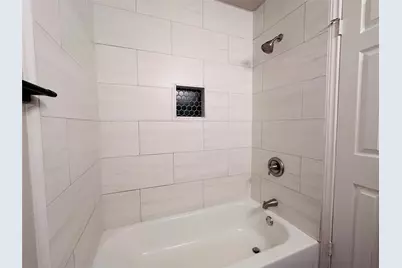525 Cole Avenue, Saginaw, TX 76179 - Photo 14