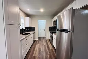 525 Cole Ave, Saginaw, TX 76179 - Photo 4