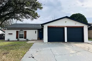 525 Cole Ave, Saginaw, TX 76179 - Photo 1