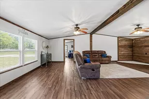 277 Kelly Brook Ln, Weatherford, TX 76087 - Photo 8