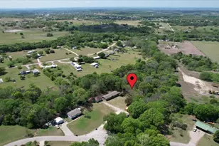 277 Kelly Brook Ln, Weatherford, TX 76087 - Photo 34