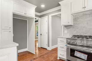 4104 Austin Ave, Waco, TX 76710 - Photo 14