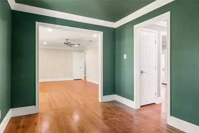 4104 Austin Avenue, Waco, TX 76710 - Photo 8