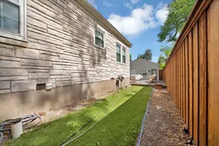 1118 Tenison Memorial Dr, Dallas, TX 75223 - Photo 26