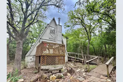 320 Hillside Lane, Valley View, TX 76272 - Photo 2