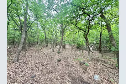 320 Hillside Lane, Valley View, TX 76272 - Photo 22