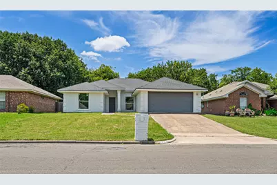 1923 Ramada Drive, Waco, TX 76712 - Photo 1