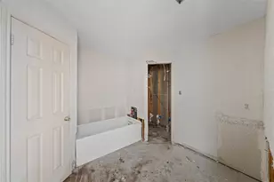 1923 Ramada Dr, Waco, TX 76712 - Photo 16