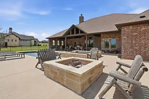 6401 Starlight Ranch Rd, Godley, TX 76044 - Photo 36