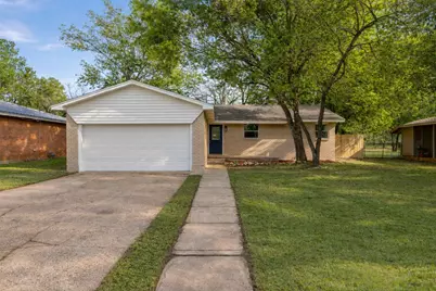 1204 W 3A Street, McGregor, TX 76657 - Photo 1