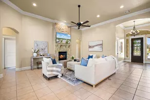 1106 W Iberian Ct, Granbury, TX 76048 - Photo 6