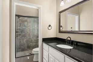 1106 W Iberian Ct, Granbury, TX 76048 - Photo 28