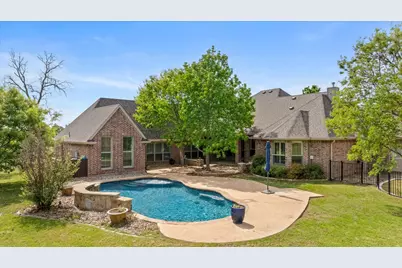 1106 W Iberian Court, Granbury, TX 76048 - Photo 36