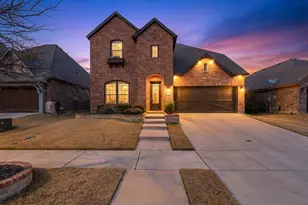 1104 9th St, Argyle, TX 76226 - Photo 4