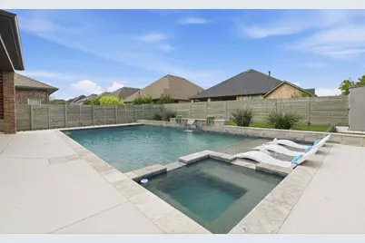 1104 9th Street, Argyle, TX 76226 - Photo 4
